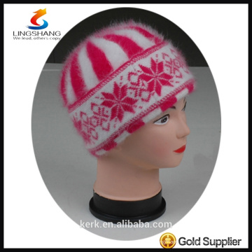 DSC9592 lingshang angora haute qualité Custom Crocheting Chaussure tricotée Beret chaude pour hiver